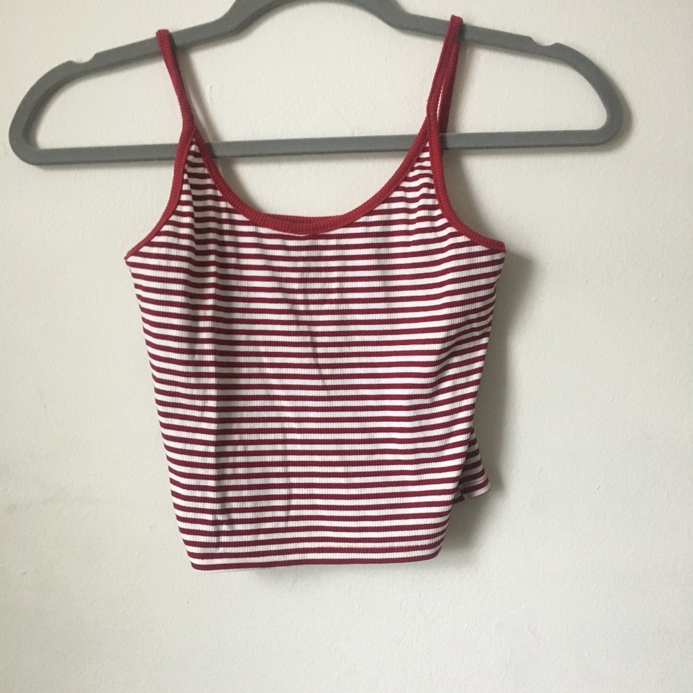 cropped tank top